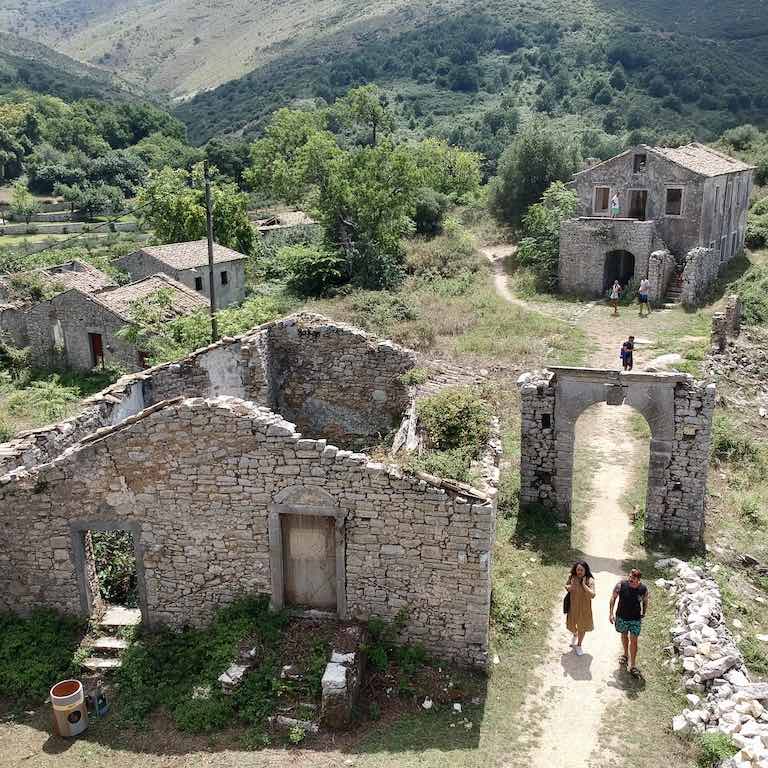 vacances en grece a corfou old perithia