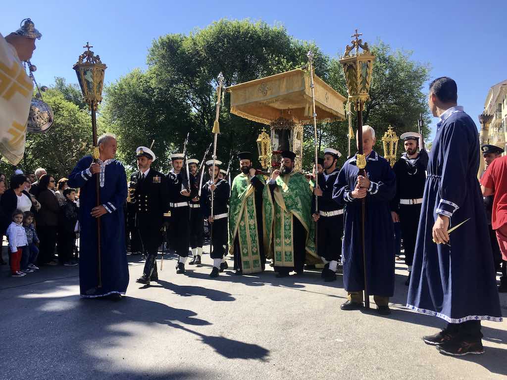 Vacances ville de corfou grece procession